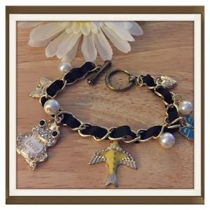 🐸Betsey Johnson Love Frog Bracelet With Bird